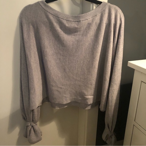 Wilfred Emmy Sweater - Picture 9 of 12